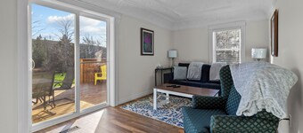 Historic 3BR W/ Modern Comforts In Holyrood