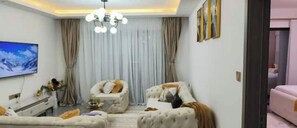 Interior - Chic 2-bedroom apartment with WiFi, fitness room in brilliant Keleshwa (Nairobi)