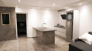 Luxury Suite | Ruang tamu | Stereo