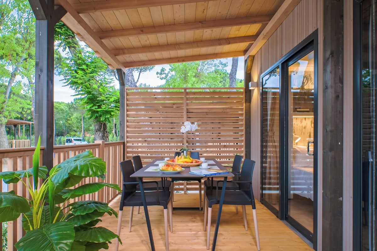 Deluxe Mobile Home | Terrace/patio