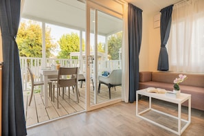 Comfort-asuntovaunu | Terassi/patio