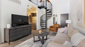 Smart TV - Landing | Modern 1BD, Gym, Yoga Studio (Tempe)