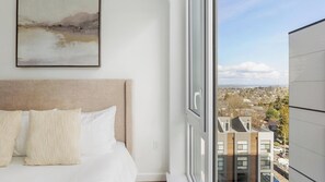 1 chambre, bureau, fer et planche à repasser, Wi-Fi