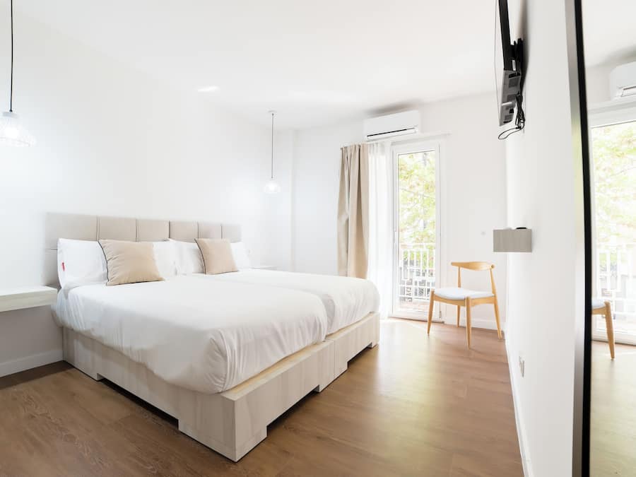 Kamar Double atau Twin Superior, balkon, pemandangan kota | Kedap suara, Wi-Fi gratis, dan seprai linen