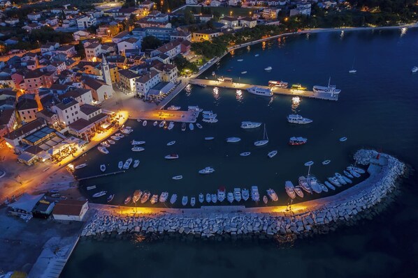 Marina