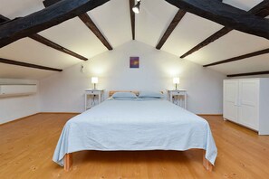 3 camere, Wi-Fi gratuito