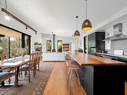 Marri Retreat: Tranquil Escape in Nature’s Embrace