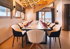 Dining - Chalet Le Rokh - Luxury ski in/out chalet in Peisey&Vallandry (Landry)