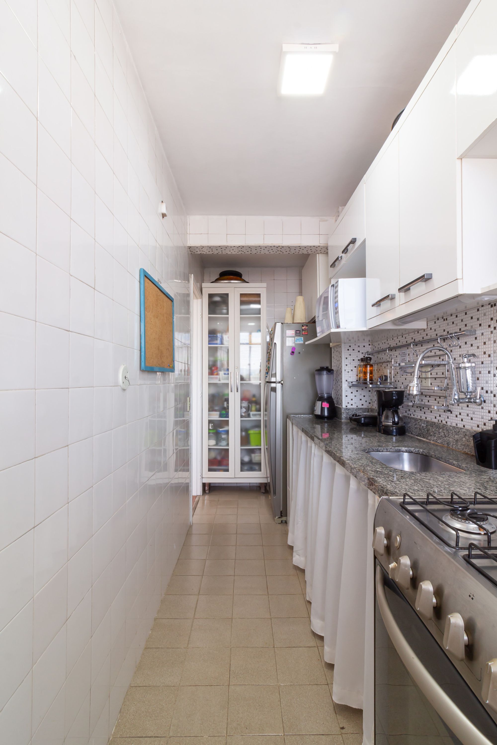 Apartment, Smoking