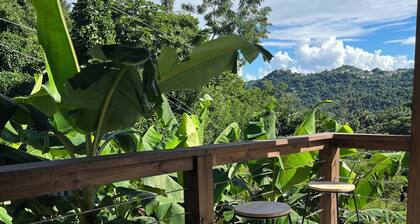 3-bedroom house with Solar Energy, Water cistern, AC, and high speed internet.