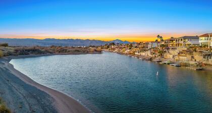 Paradise Riverfront Home with Spa and Dock Sleeps 16+
