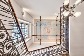 Interior - Historic Villa in Como Center + 4 free parking (Como)