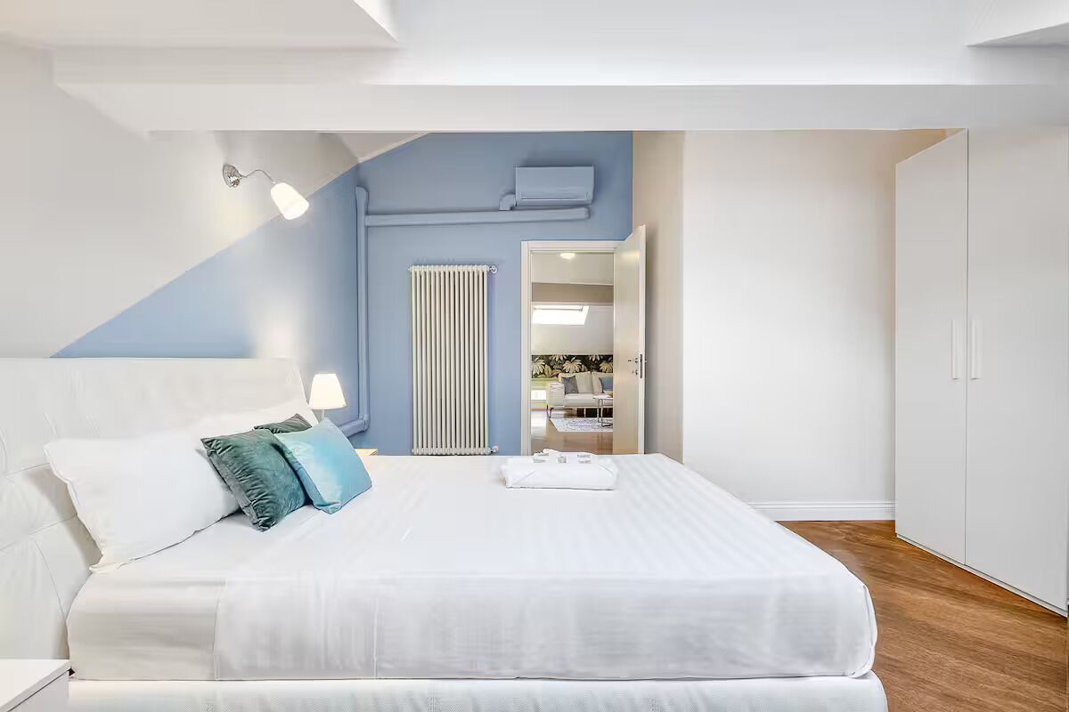 5 Schlafzimmer, Bügeleisen/Bügelbrett, Reisekinderbett, WLAN