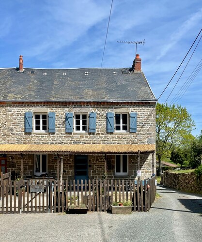 Authentic French Farmhouse retreat in Peaceful Countryside Setting