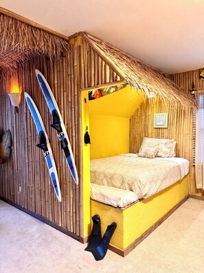 4 soverom, strykejern/-brett, wi-fi og sengetøy