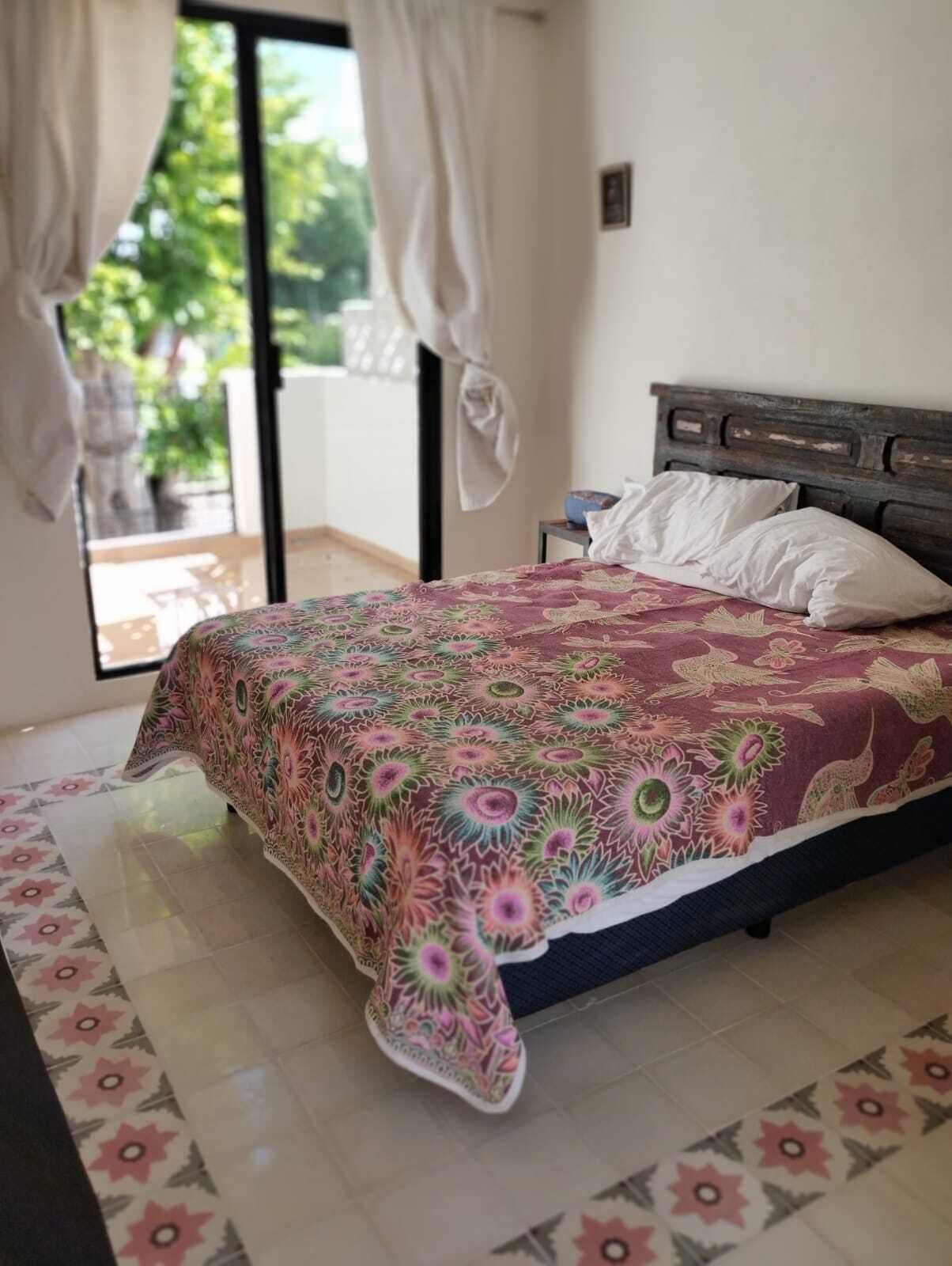 1 slaapkamer, een strijkplank/strijkijzer, wifi, beddengoed
