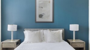 1 bedroom, desk, iron/ironing board, WiFi - Landing | Spectacular 1BD, Pool, Yoga Studio (Fort Worth)