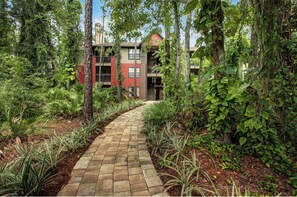 Exterior - Landing | Amazing 2BD, Pool, Tennis Court (Jacksonville)
