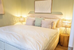 2 Schlafzimmer, Reisekinderbett, kostenloses WLAN