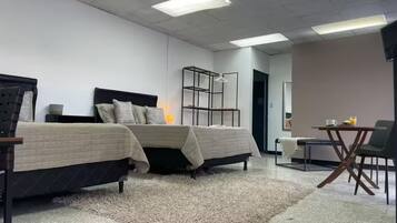 1 bedroom, iron/ironing board, WiFi