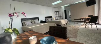 Cozy Apartment Central Location