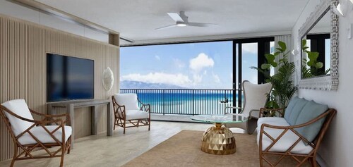 Luxurious Oceanfront 20-foot Panoramic Ocean View