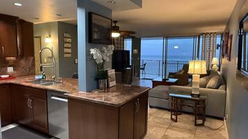 Apartamento | 2 quartos, escrivaninha, acesso à internet de alta velocidade