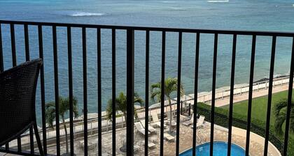 Whale Watching Oceanfront Escape Molokai Views Cool Tropical Breezes