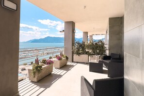 Terrace/patio - Sunset - Lilibeth Luxury Suites  (Salerno)
