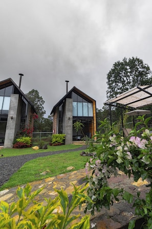 Family Cabin, Patio