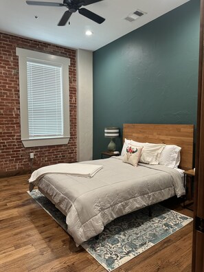 2 Schlafzimmer, Bügeleisen/Bügelbrett, WLAN, Bettwäsche