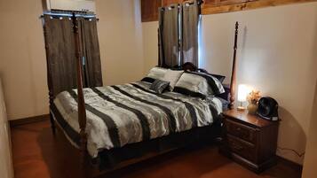 2 Schlafzimmer, Schreibtisch, WLAN, Bettwäsche