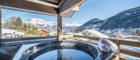 Baignoire à remous extérieure