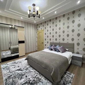 3 habitaciones, ropa de cama hipoalergénica y cubrecamas 