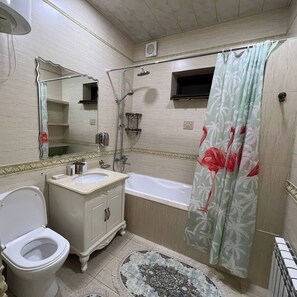Luxury House, Mountain View | Bathroom | Bathrobes, slippers - ZimaLeto (Yusufhona)