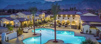 PGA WEST - NEW! 3bd/3.5bth House w/Pool, Gym, Golf Cart, EV Charger