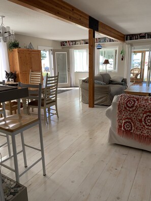 Interior - Lake Michigan Retreat with Stunning Beach Views (Muskegon)