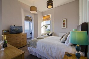 Luxury Double Room, Balcony, Sea View - The Buccaneer Inn (Torquay)