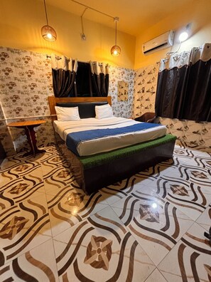 Classic Room | Laptop workspace, free WiFi - Plush hotels (Bhubaneshwar)