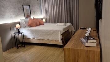 Apartment | Blackout curtains, iron/ironing board, free WiFi