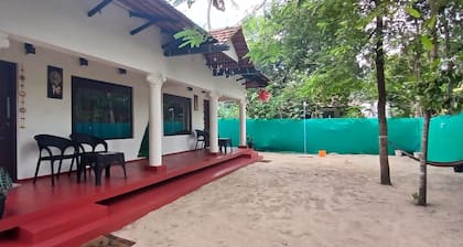 Kadal Beach House Marari