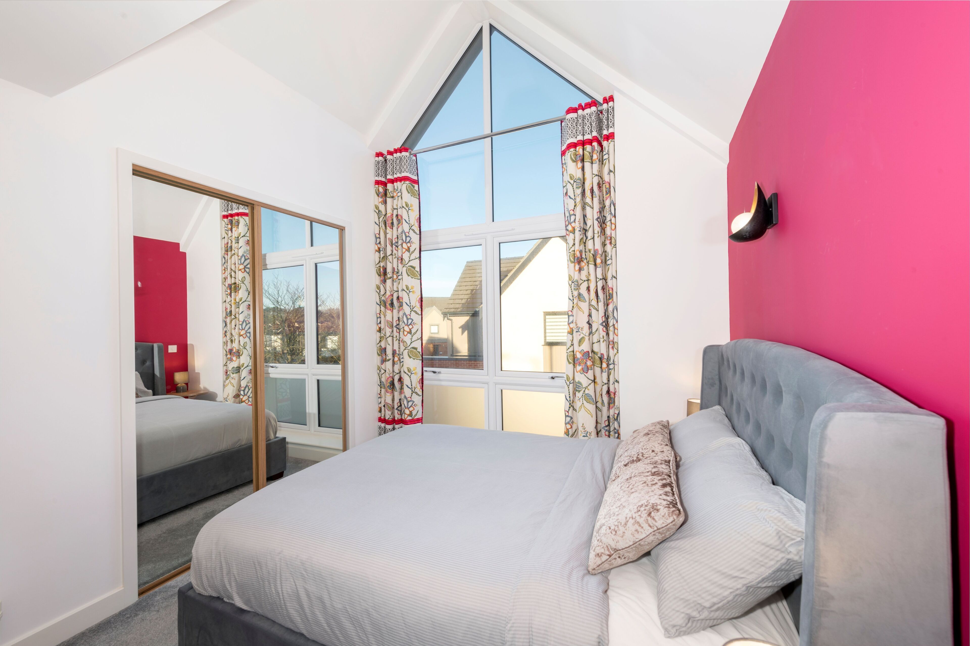 5 Schlafzimmer, Bügeleisen/Bügelbrett, WLAN, Bettwäsche