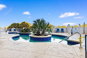 Piscine couverte, piscine chauffée