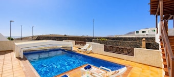 Casa Morro Blanco - Four Bedroom Villa, Sleeps 8