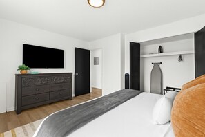 1 bedroom, desk, iron/ironing board, free WiFi