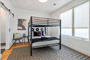 3 bedrooms, iron/ironing board, travel crib, WiFi