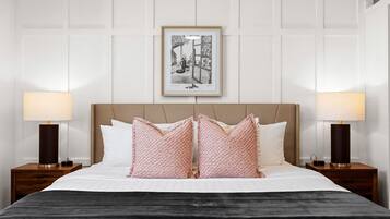 1 soverom, skrivebord, strykejern/-brett og wi-fi (inkludert)