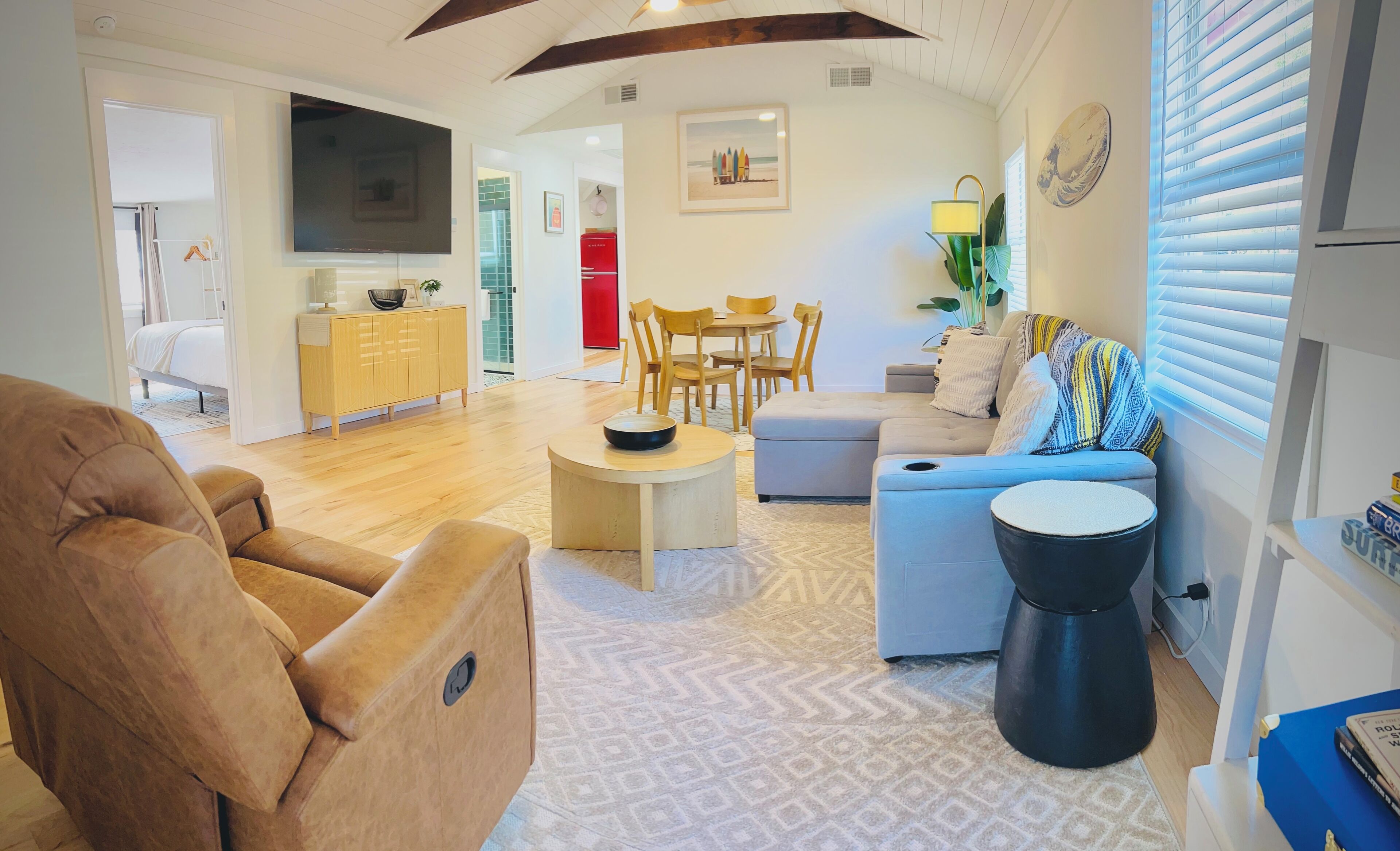 Smart TV, video games, books