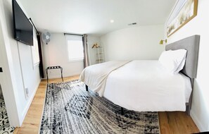 2 chambres, fer et planche à repasser, Wi-Fi, draps fournis