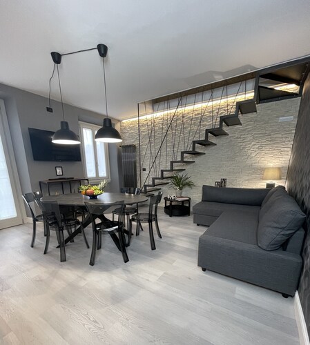 Casa Le Formiche 
Your home in Florence